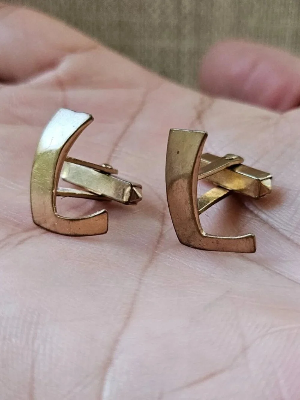 Vintage Cufflinks Gold Tone Initial Letter L Fashion Men Jewelry Cuff Links
